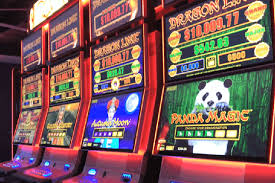 The Thriving World of Online Casino A Guide to Winning Big The Thriving World of Online Casino A Guide to Winning Big